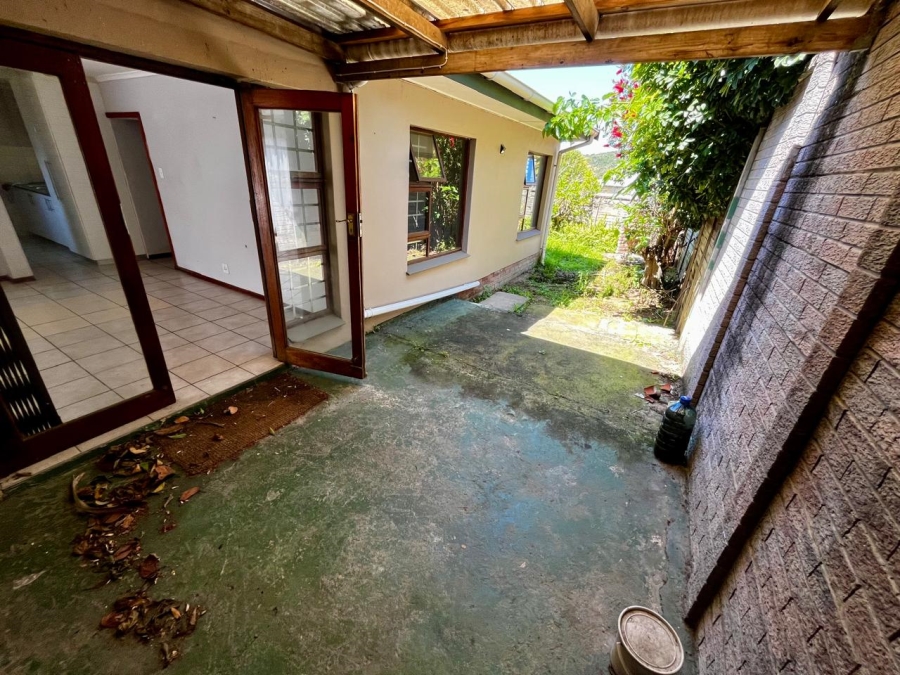 3 Bedroom Property for Sale in Abbotsford Eastern Cape